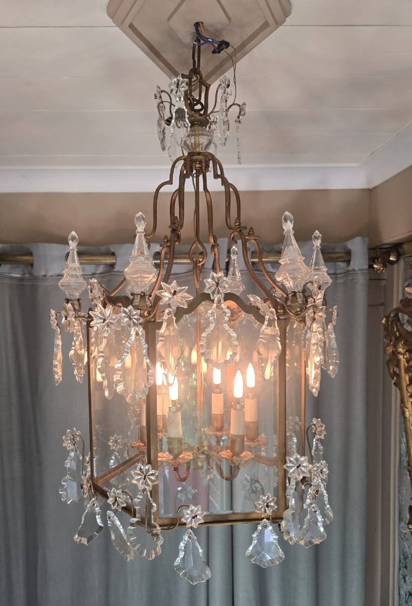 Lanterne de style Louis XV en bronze doré et cristal, vers 1900.