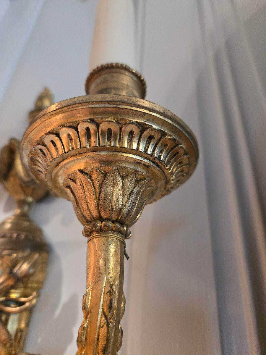 Pair Of Neoclassical Sconces With Attributes Of Love, In Gilt Bronze, Louis XVI Period.   -photo-6