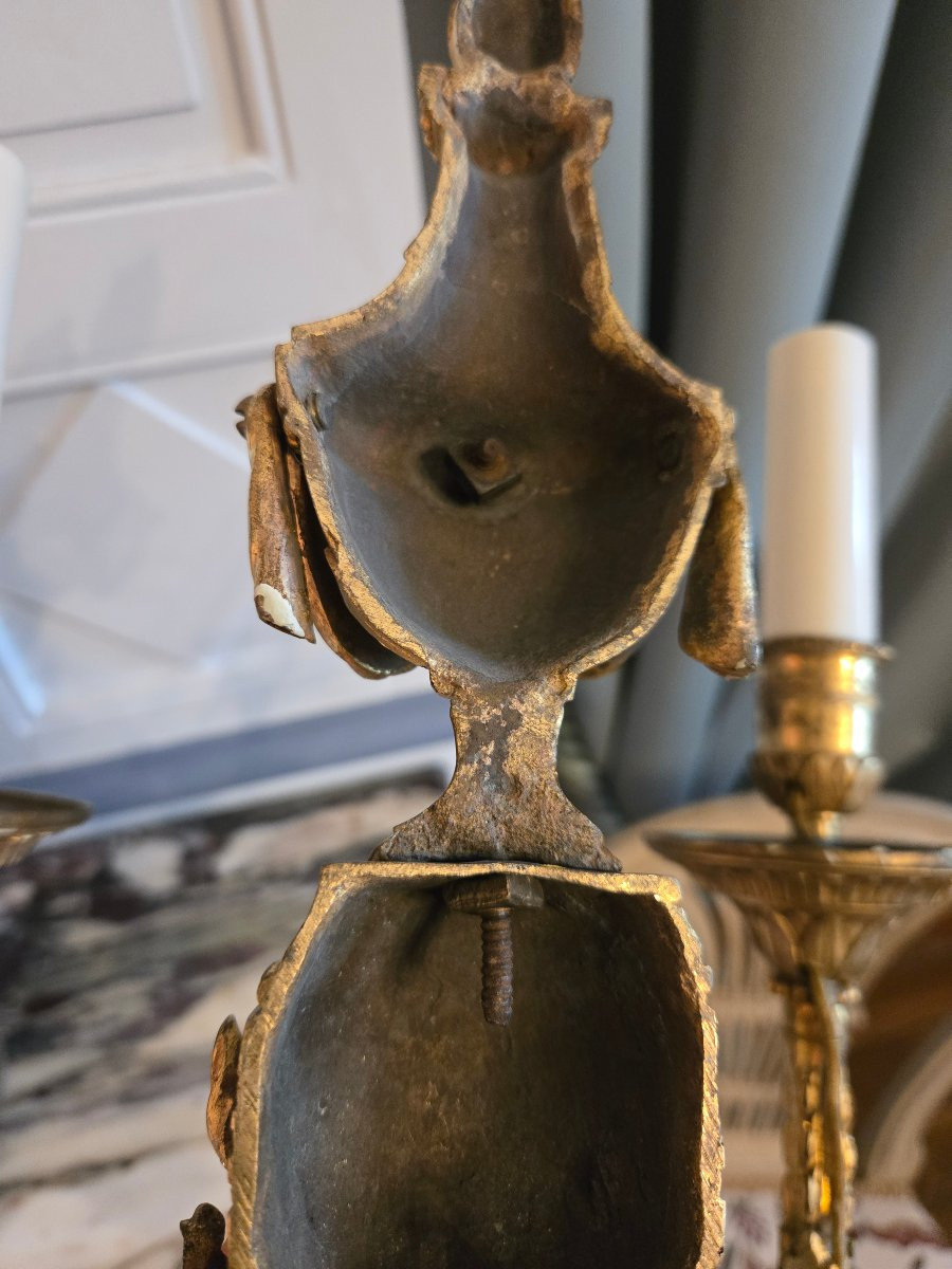 Pair Of Neoclassical Sconces With Attributes Of Love, In Gilt Bronze, Louis XVI Period.   -photo-7