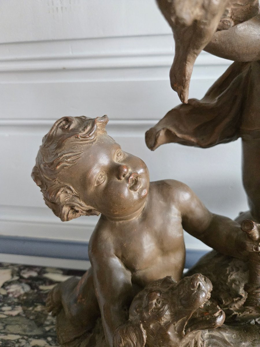 Allégorie de la chasse en terre cuite patinée, signée Le Brun, travail du XIXe siècle -photo-2