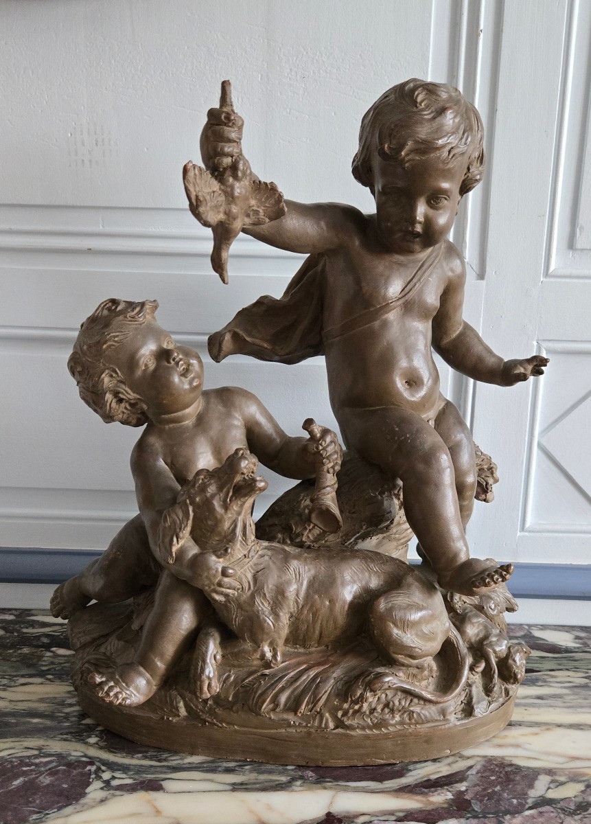 Allégorie de la chasse en terre cuite patinée, signée Le Brun, travail du XIXe siècle 