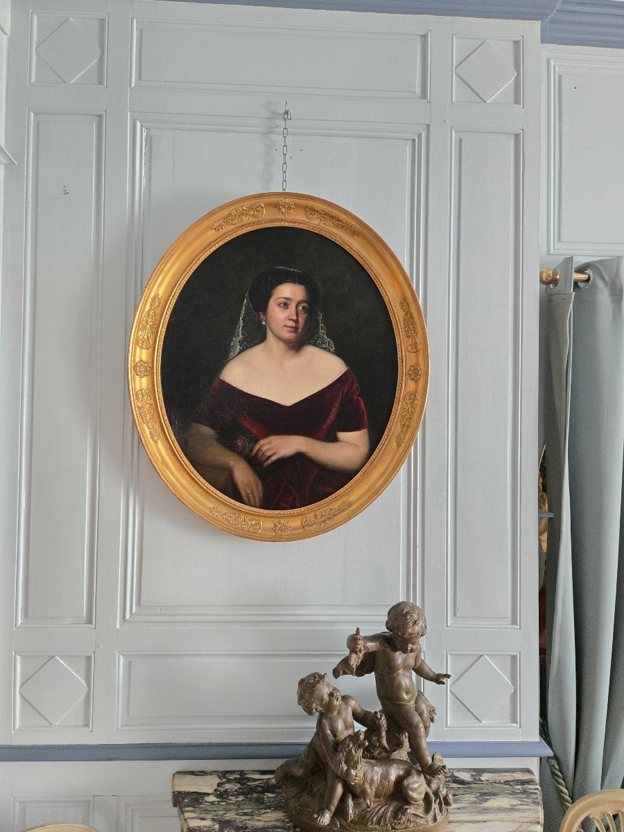 Portrait de femme en ovale, époque Napoléon III.   -photo-6