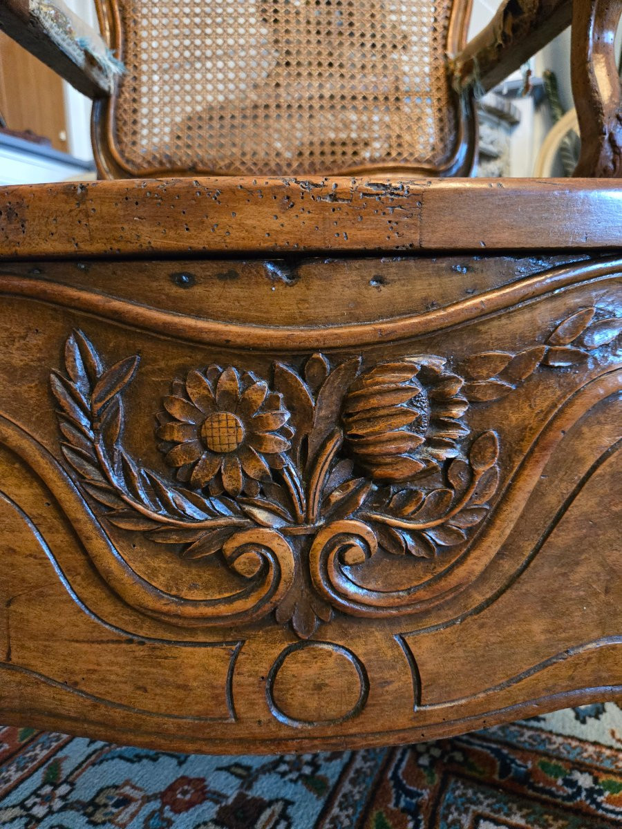 Carved Beech Armchair, Bv Crowned Mark, Bellevue Castle, Louis XV Period.-photo-2