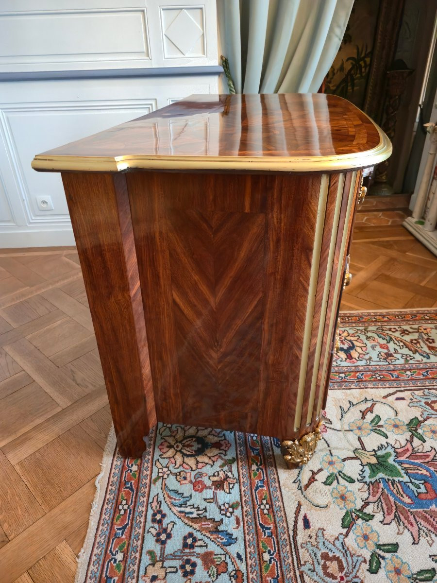 Louis XIV Commode In Precious Wood Veneer, Paris Circa 1710-1720.-photo-2