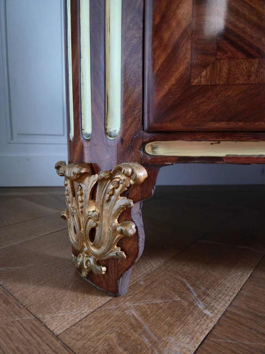 Louis XIV Commode In Precious Wood Veneer, Paris Circa 1710-1720.-photo-6