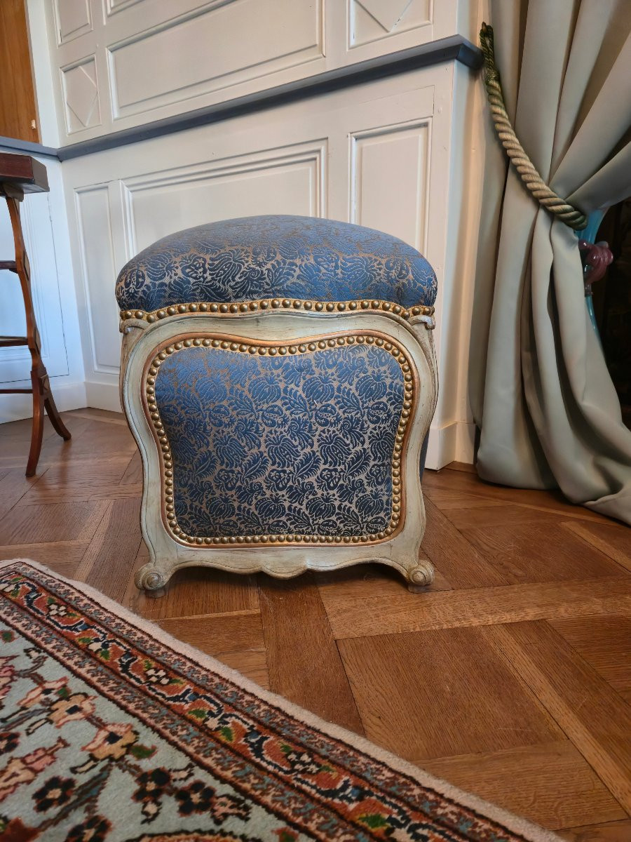 Niche pour animal de compagnie de style Louis XV, XXe siècle.  -photo-1