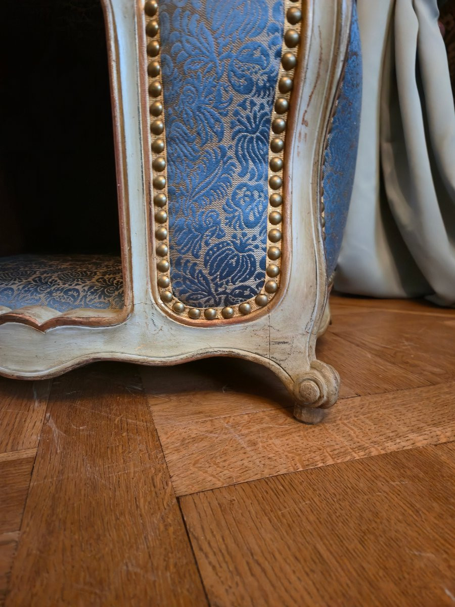 Niche pour animal de compagnie de style Louis XV, XXe siècle.  -photo-4