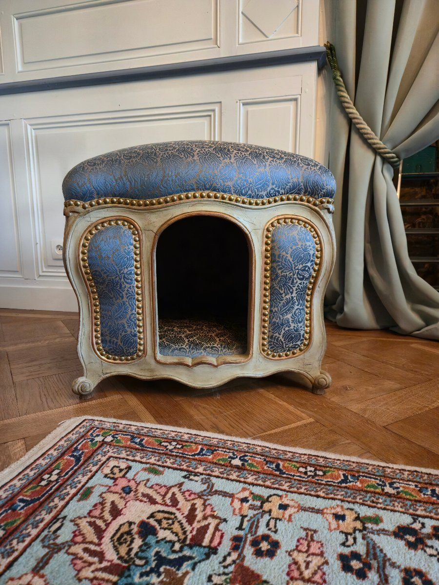 Niche pour animal de compagnie de style Louis XV, XXe siècle.  -photo-6