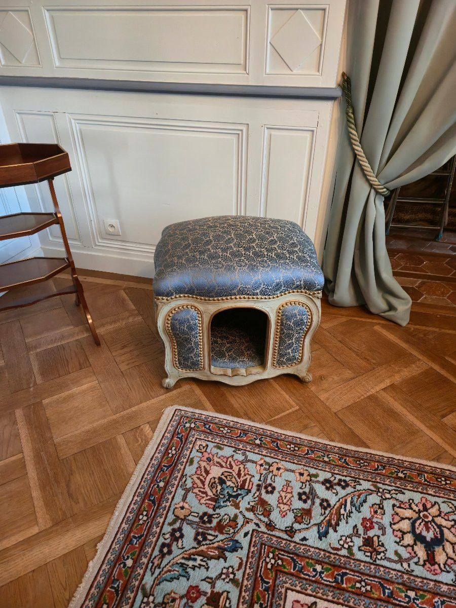 Niche pour animal de compagnie de style Louis XV, XXe siècle.  -photo-7