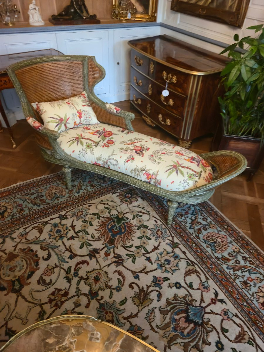 Chaise longue méridienne cannée de style Louis XVI, fin du XIXe siècle.  -photo-4