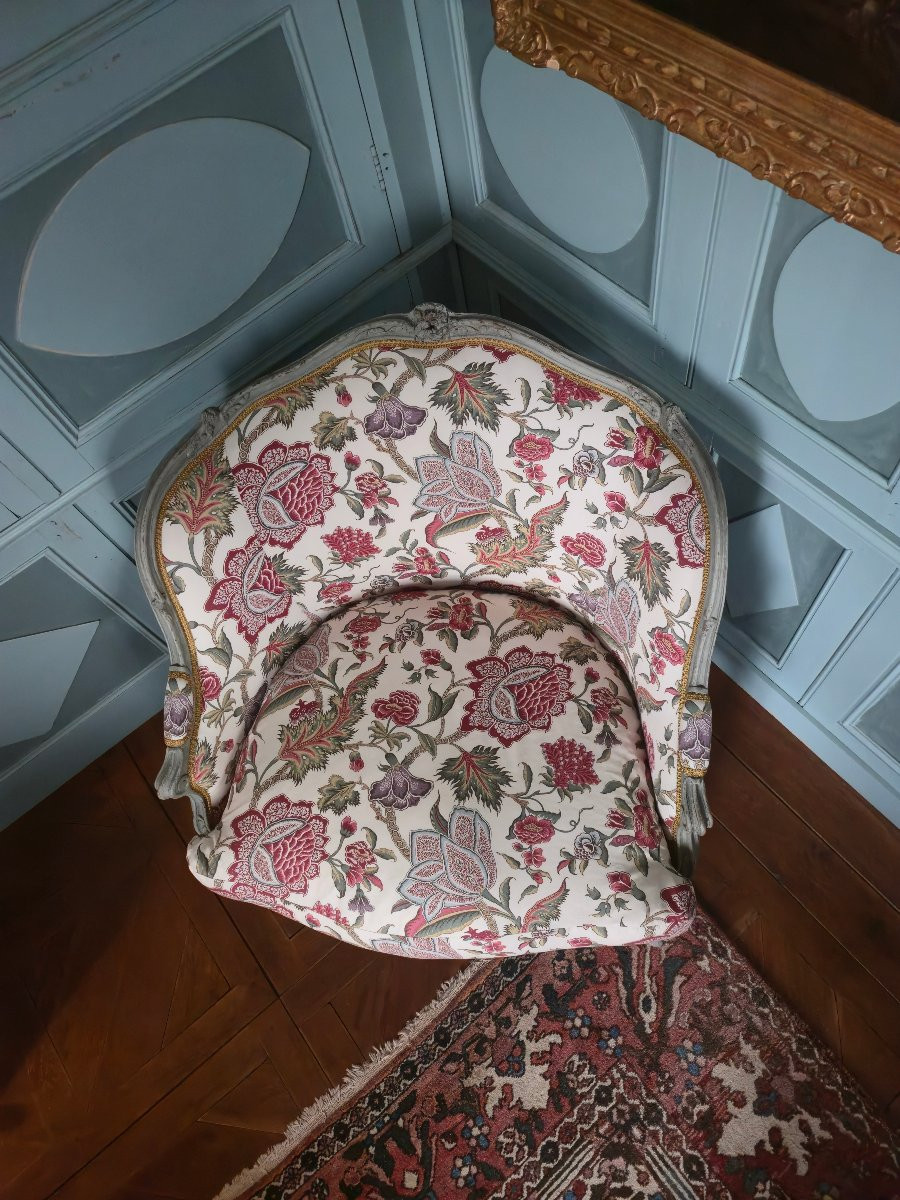 Marquise en gondole, travail de faussaire réalisé dans le goût des grands sièges Louis XV.-photo-3