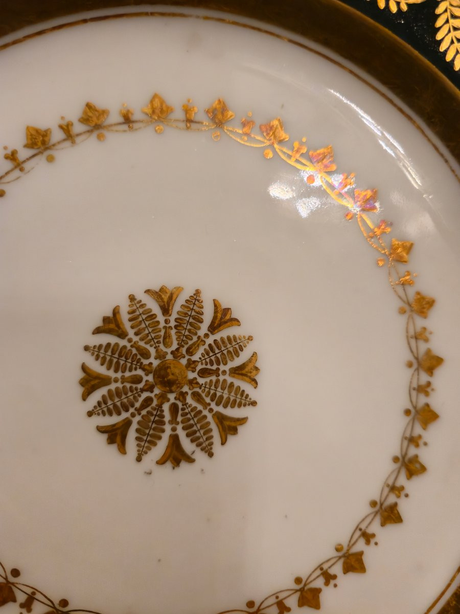 Pair Of Plates In Porcelain Of Paris With Night-blue And Gold Decoration - Manufacture Ed. Honoré & C-photo-1