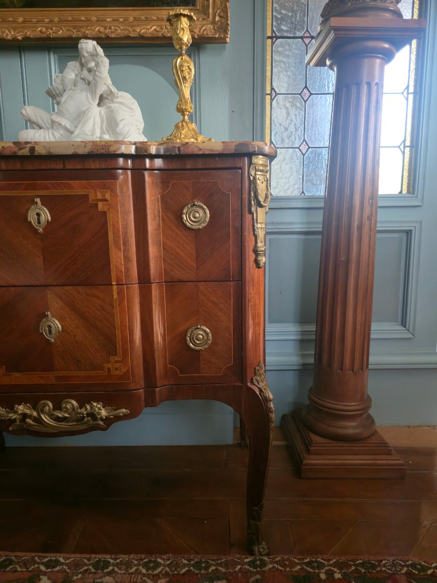 Commode d’entre-deux à la grecque d’époque Louis XV estampillée Montigny. -photo-3