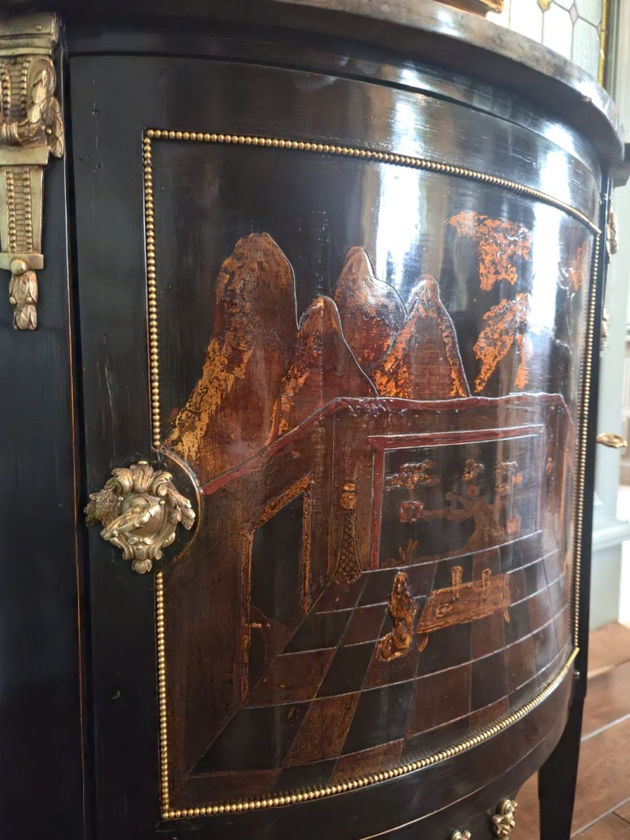 Commode d'entre-deux Louis XVI en vernis noir chinoisant, estampille apocryphe Popsel.  -photo-4