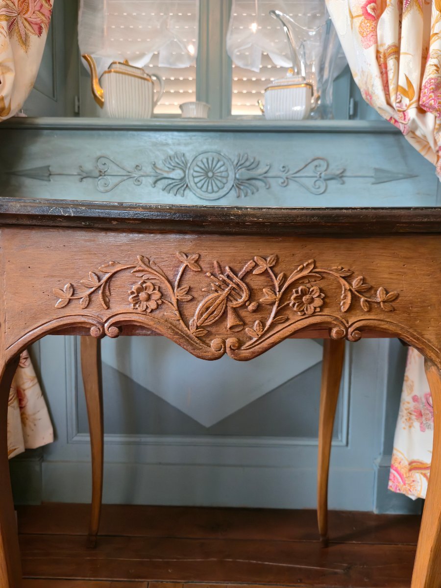 Louis XV Style Cabaret Table With Country Trophies, 19th Century.   -photo-3
