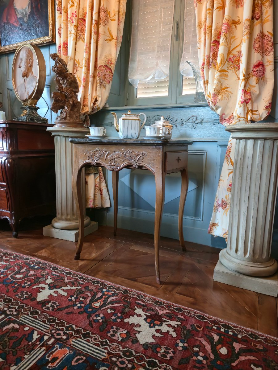Louis XV Style Cabaret Table With Country Trophies, 19th Century.   
