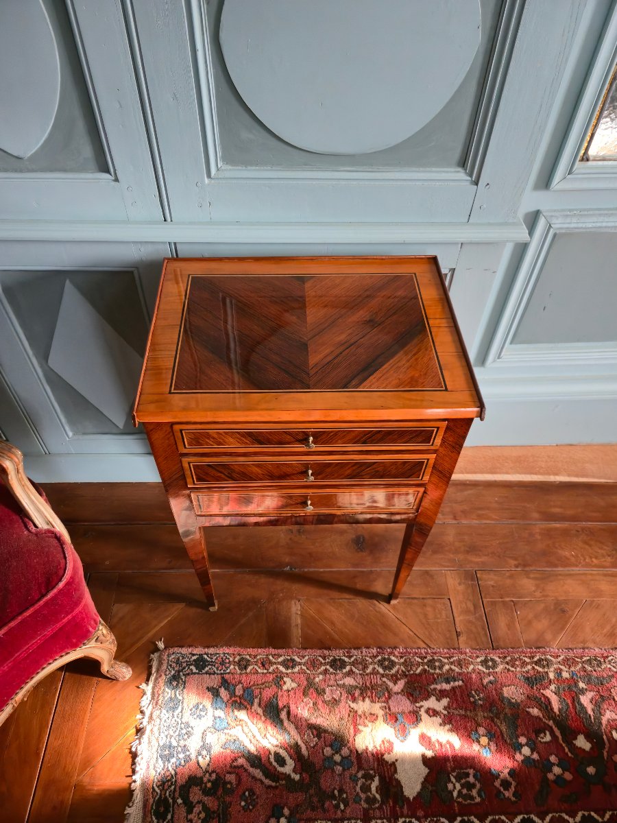 Chiffonnière de style Louis XVI. Est de la France, début  XIXe.-photo-3