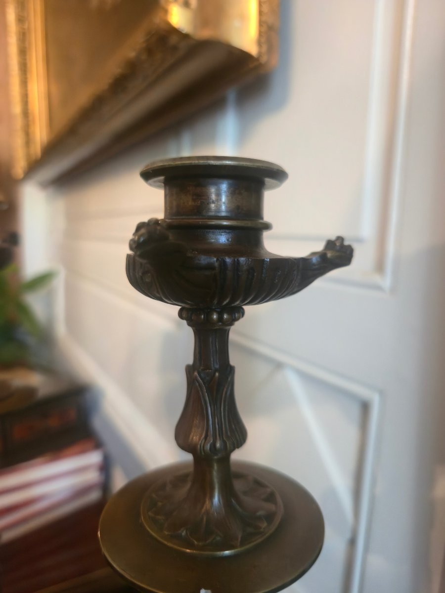 Paire de flambeaux néo-grecs en bronze patiné signés Paul-Auguste Gagné (1824-1878) .-photo-1