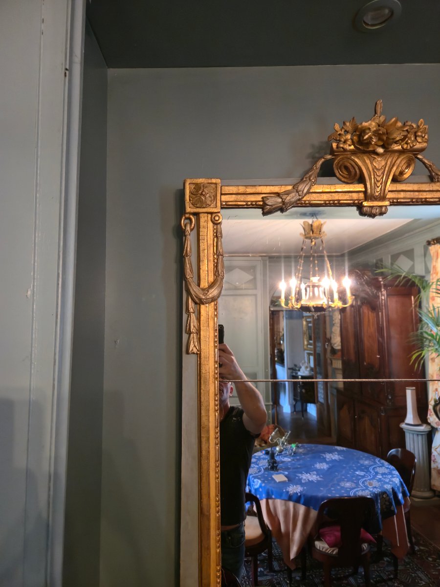 Miroir à parcloses d'époque Louis XVI en bois sculpté, doré, argenté et peint.  -photo-3