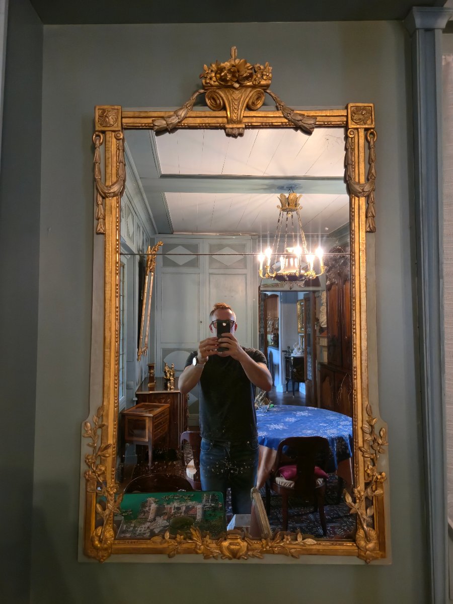 Miroir à parcloses d'époque Louis XVI en bois sculpté, doré, argenté et peint.  -photo-4