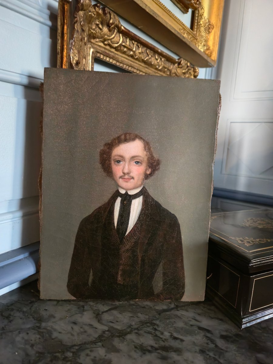 Portrait d'un jeune homme, époque Louis-Philippe, vers 1840-1850.  