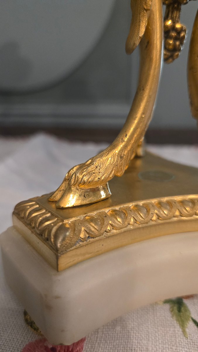 Paire de candélabres en forme d'athéniennes de style Louis XVI, seconde moitié du XIXe siècle. -photo-1