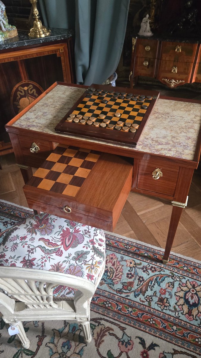 A Versatile Table From The Louis XVI Period.   -photo-2