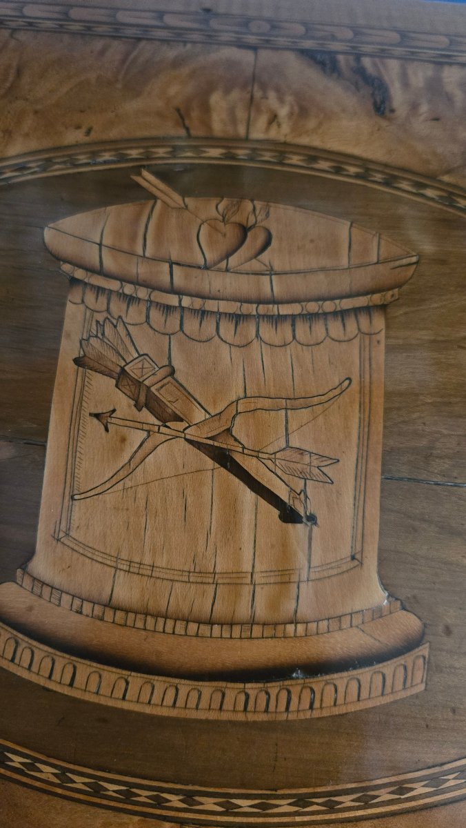 Coffret de mariage à dessus bombé en loupe de peuplier et marqueterie. Vallée du Rhin, XVIIIe-photo-4