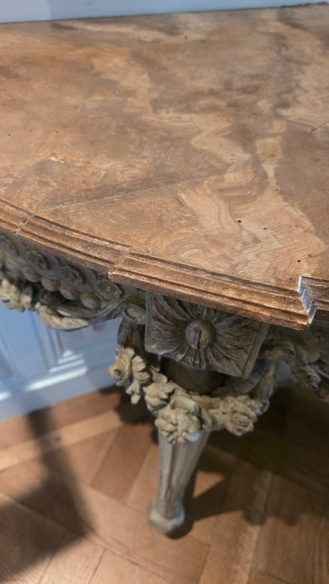 Console demi-lune d'époque Louis XVI en noyer sculpté et peint. Travail méridional, XVIIIe-photo-7