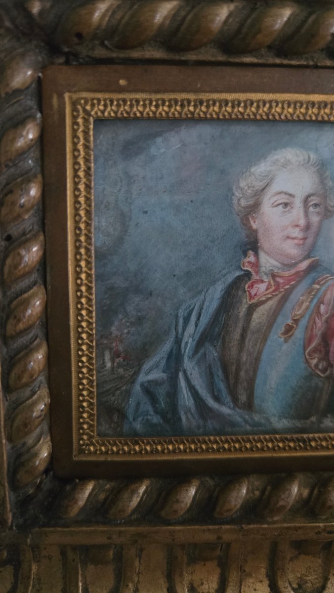 PORTRAIT DU ROI LOUIS XV (1710-1774)  École française du XVIIIᵉ siècle  Gouache sur papier.  -photo-4