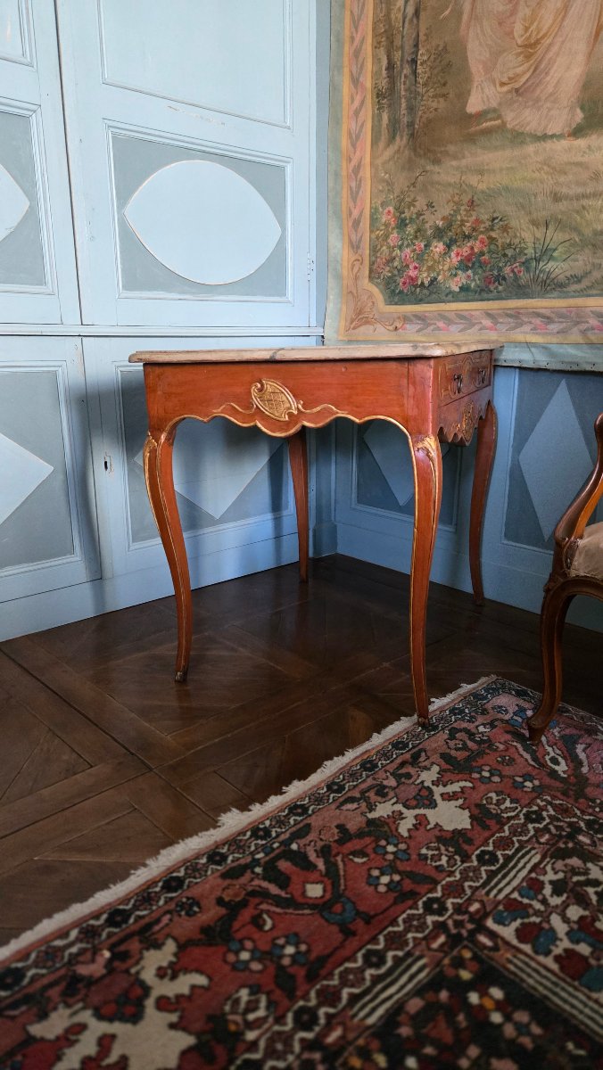 Table à écrire de milieu à décor d’inspiration héraldique.   Époque Louis XV, milieu du XVIIIᵉ -photo-6
