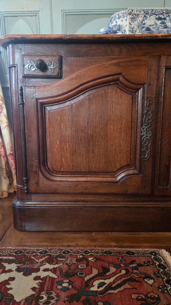 Buffet de chasse réalisé anciennement à partir d'un buffet deux-corps de boiserie  du XVIIIe-photo-4