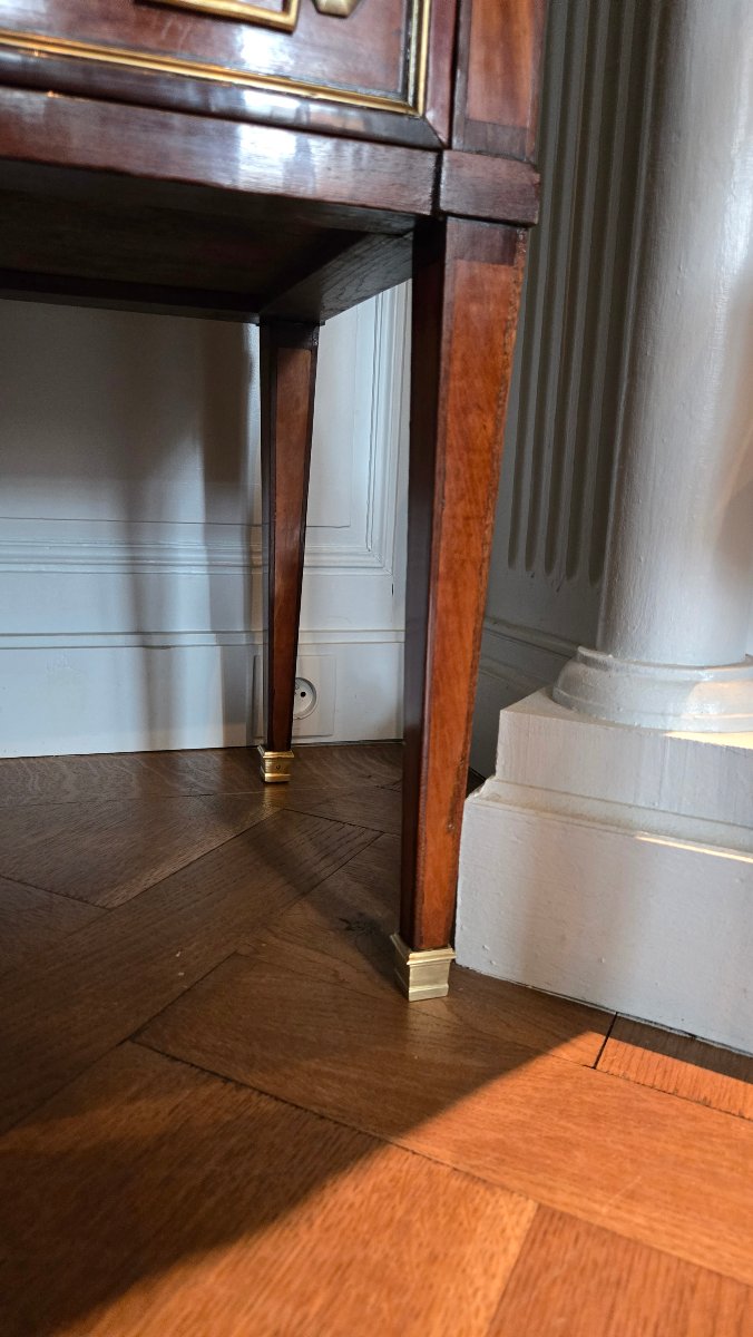 petite commode de salon dite chiffonnière, en placage de citronnier et d’amarante, fin XVIIIe-photo-6
