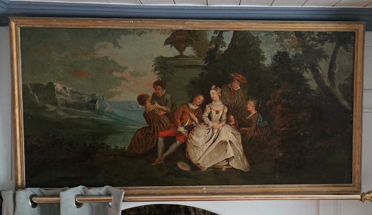 dessus-de-porte du XVIIIe siècle, scène galante dans un parc, anciennement agrandi.  