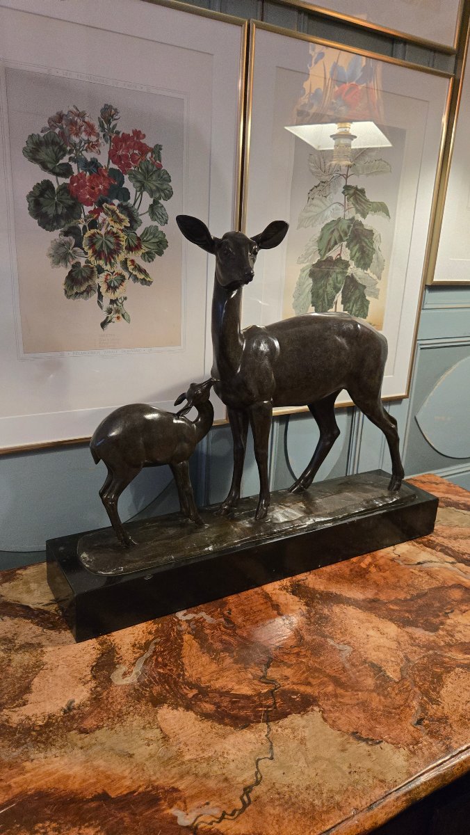 Irénée Rochard (1906-1984) – La biche aux aguets et son faon, important groupe en bronze.-photo-4
