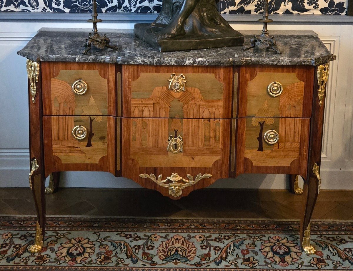 Commode à marqueterie de ruines estampillée A. L. Gilbert – XVIIIe.  -photo-2