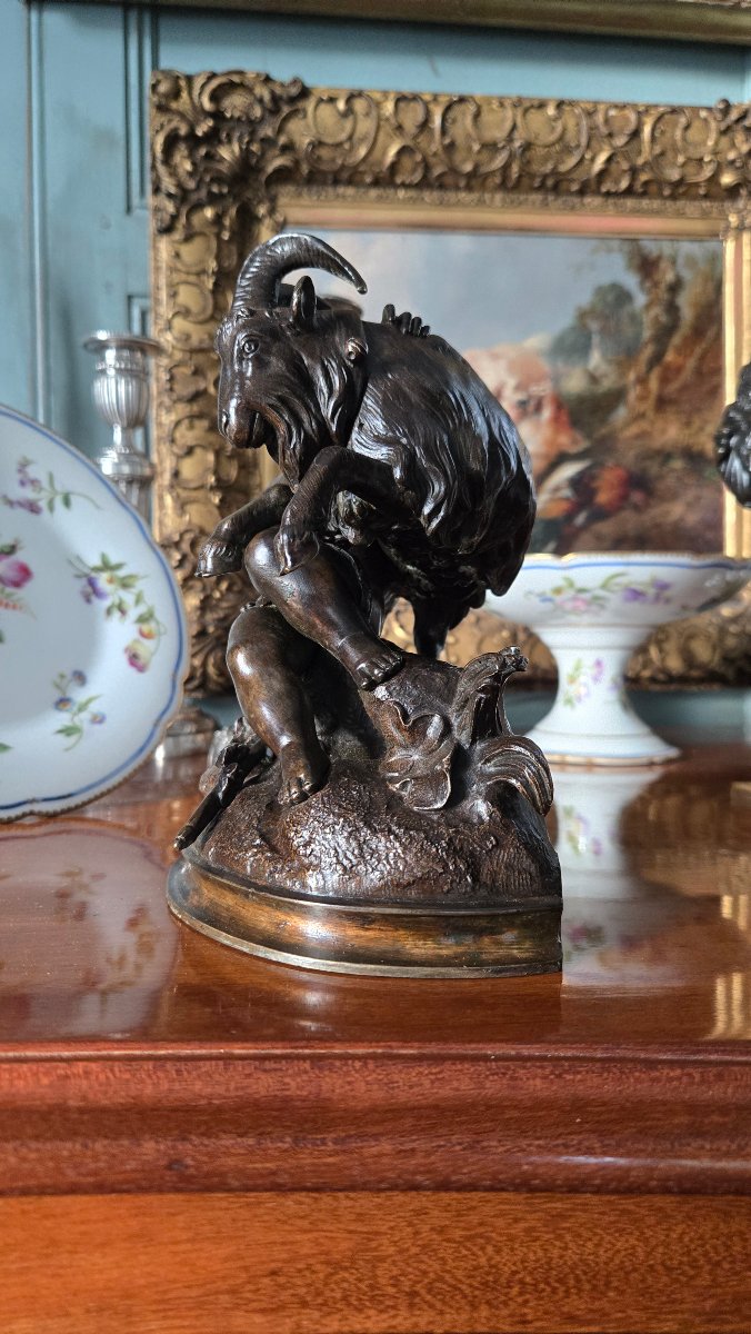 Bacchus enfant jouant avec une chèvre – bronze à patine médaille nuancée, XIXe siècle.  -photo-4