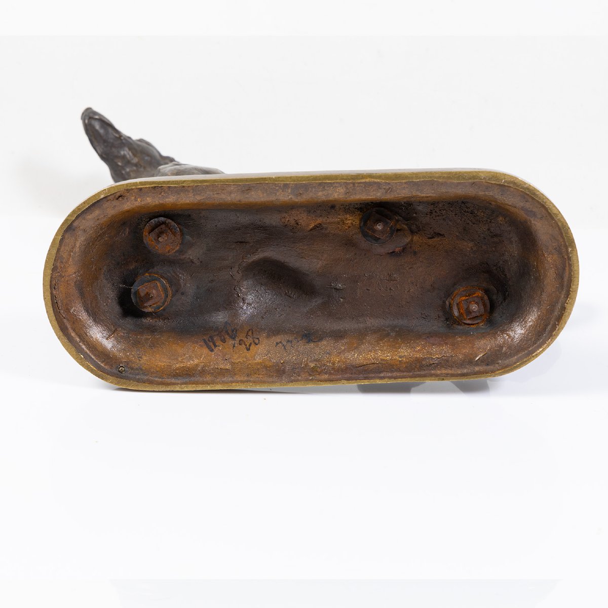 RICHARD (XXème siècle) – Lévrier aux aguets, sculpture en bronze à patine nuance de brun-photo-6