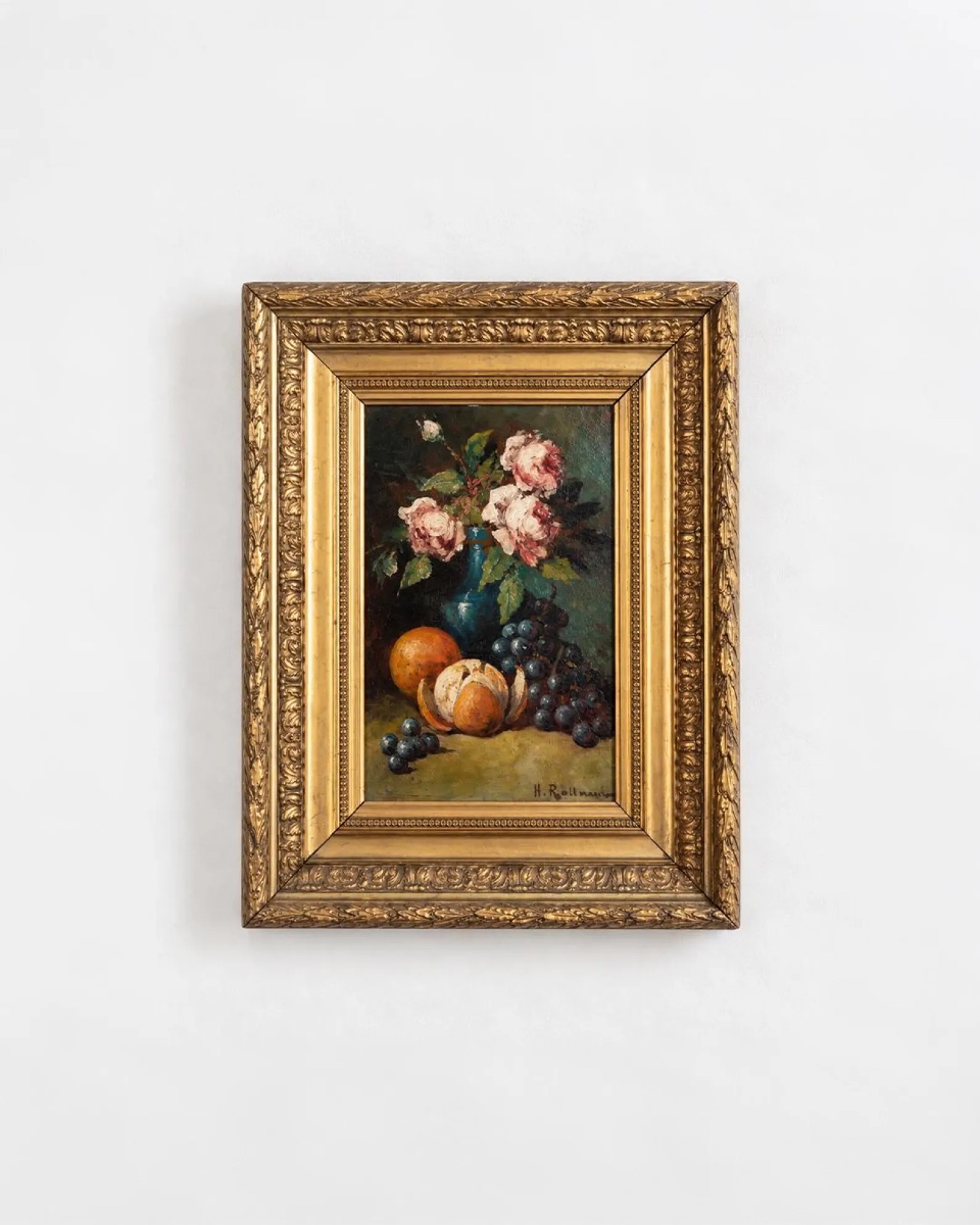 Henri Rolland (1897-1941), nature morte aux roses, oranges et raisins, huile sur panneau de chê