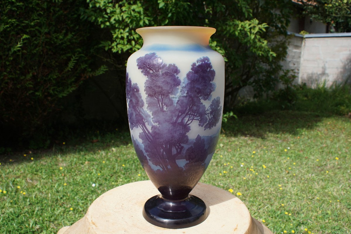 Gallé Vase With Lake Landscape Decor