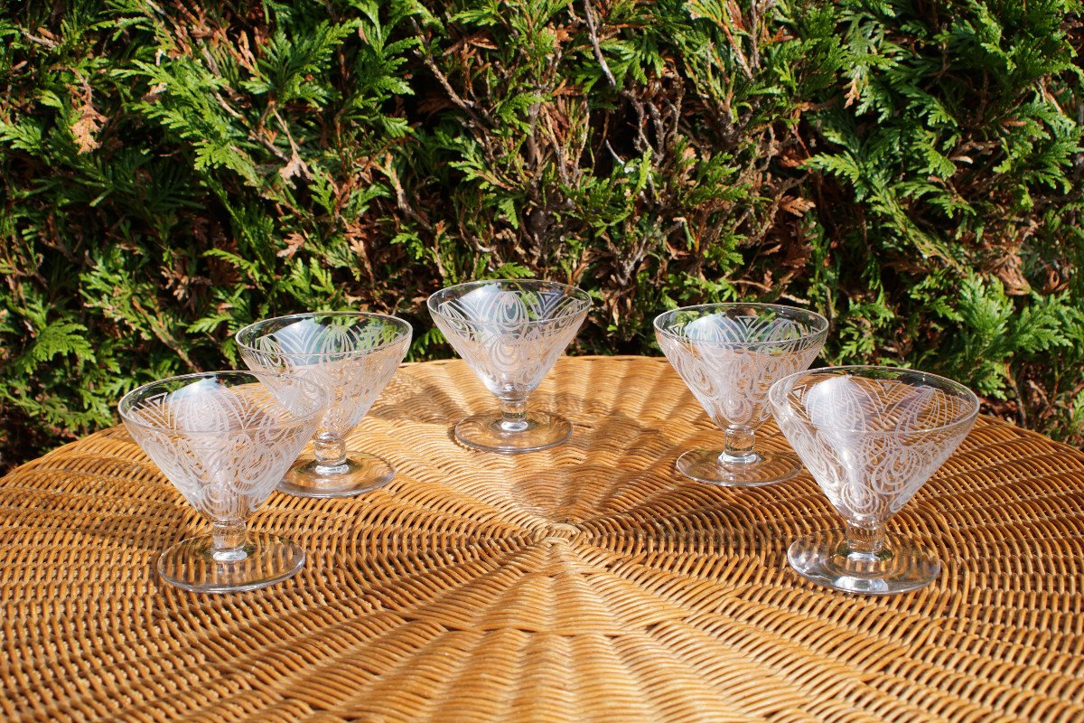 Série De 5 Coupes à Champagne Saint-louis Modèle "astrid"