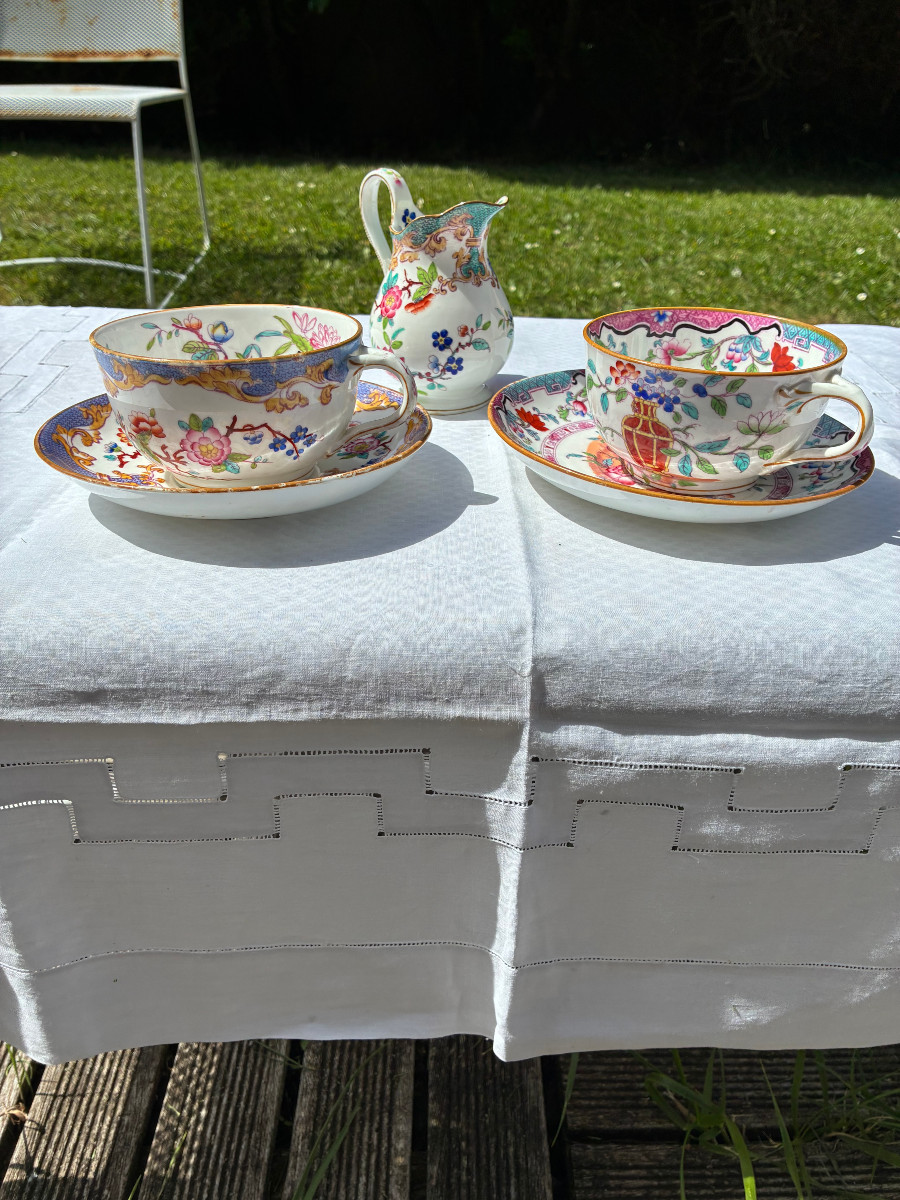 Minton - Two Breakfasts And A Milk Jug
