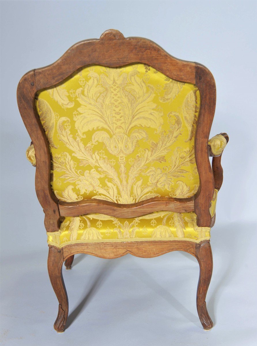 Stamped Nogaret A Lyon - Beautiful Armchair With Flat Backrest - Louis XV Period-photo-1