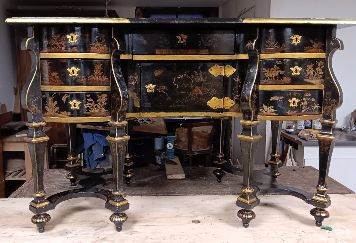 Mazarin Desk With Black Background And Gold Decoration - Louis XIV Period - Circa 1680-photo-6