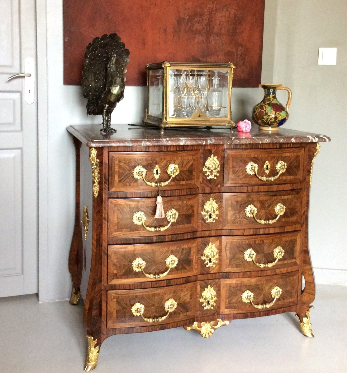 Belle Commode Mazarine En Marqueterie De Palissandre - Epoque Régence