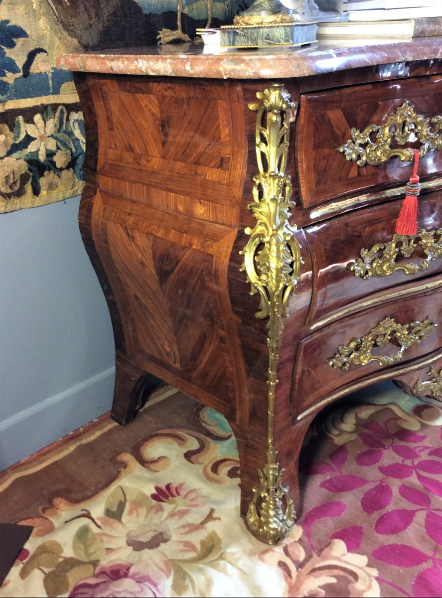 Estampillée F. Lieutaud -  Commode Tombeau A La Régence - vers 1720-photo-3