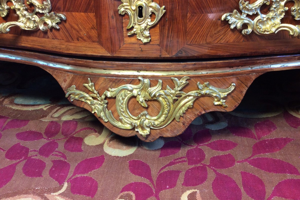Estampillée F. Lieutaud -  Commode Tombeau A La Régence - vers 1720-photo-2