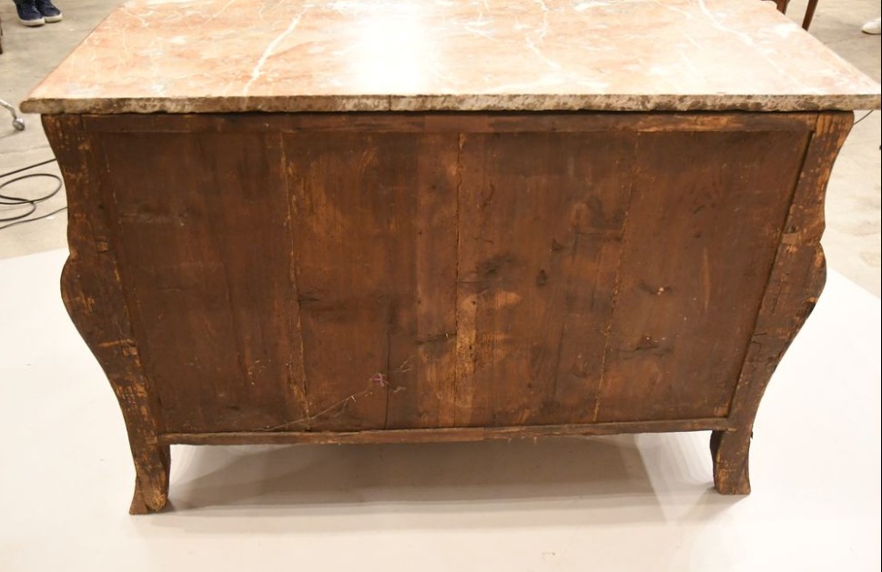 Estampillée F. Lieutaud -  Commode Tombeau A La Régence - vers 1720-photo-3