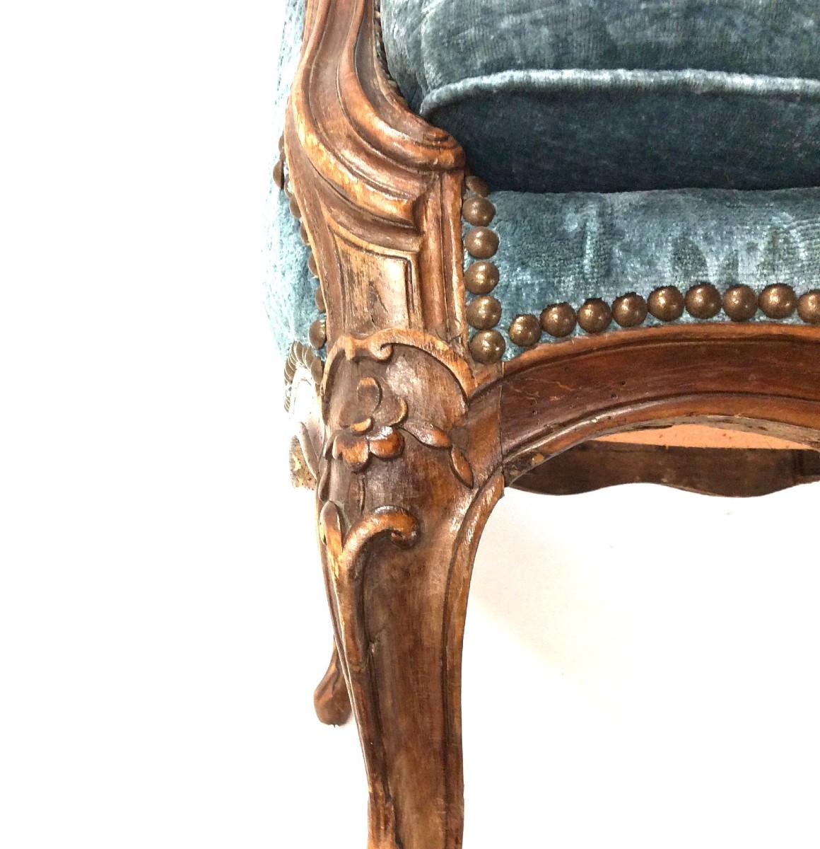 Estampillée BURGAT – Bergère En Bois De Hêtre Sculpté Et Mouluré – Epoque Louis XV-photo-4