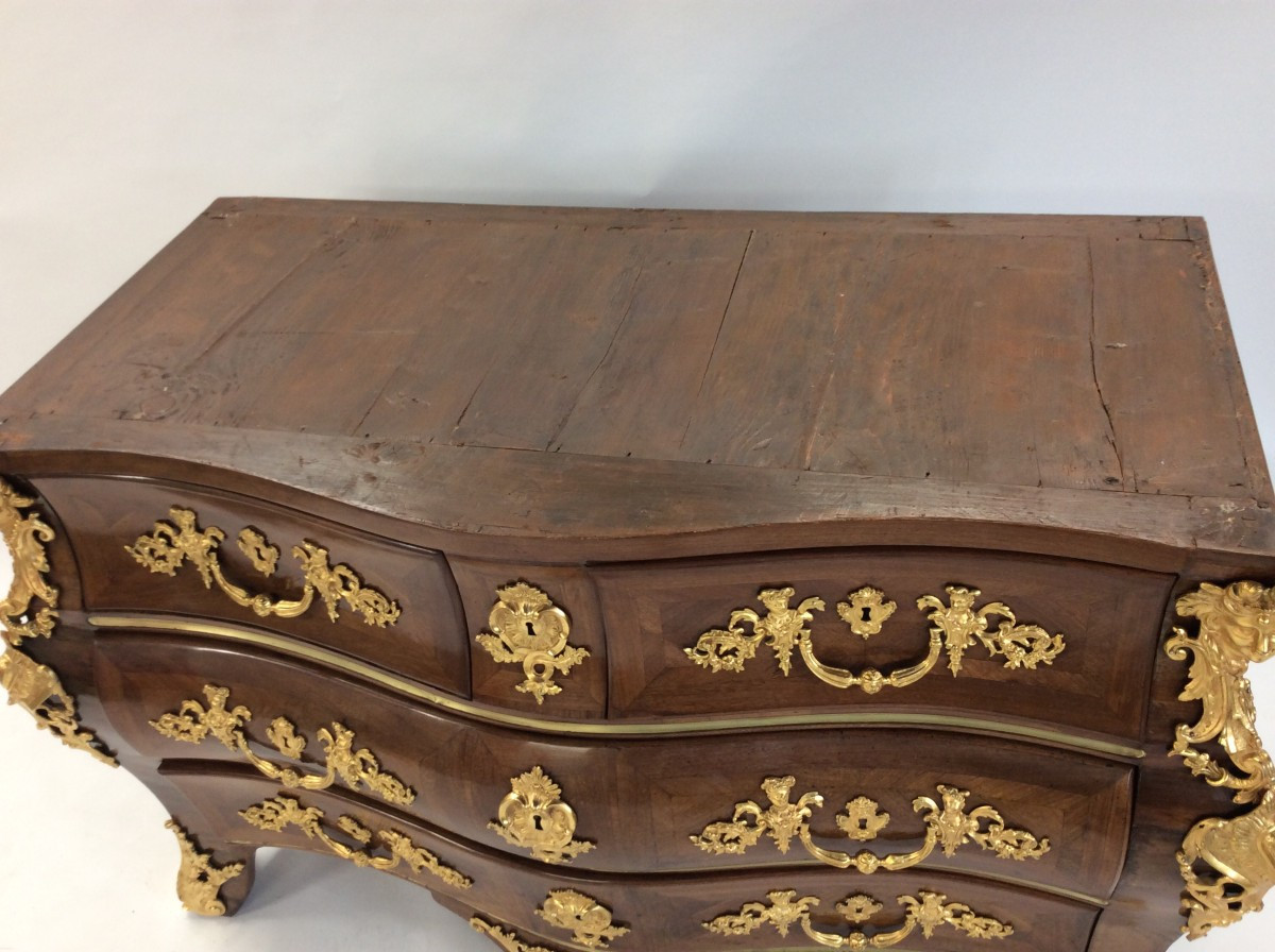 Estampillée F. Lieutaud - Superbe Commode Tombeau En Satiné Et Amarante – Epoque Régence-photo-7